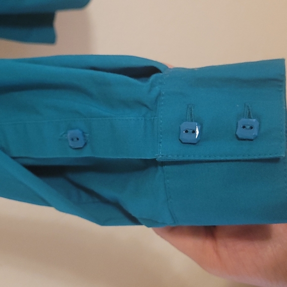 Blouse - Picture 4 of 6